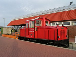 Inselbahn_Langeoog_Lok2_1_04012005_kl