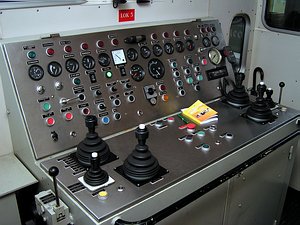 Inselbahn_Langeoog_Lok3_Fuehrerstand_04012005_kl