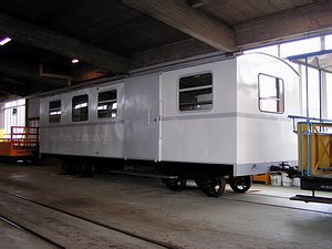 Inselbahn_Langeoog_hist_Packwagen_04012005_kl
