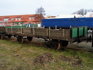 Inselbahn_Langeoog_hist_Wagen1_04012005_kl